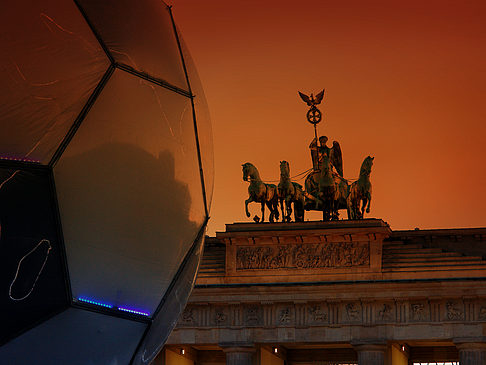 Brandenburger Tor zur WM 2006