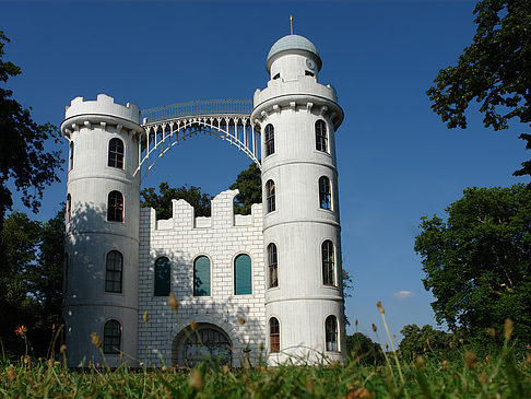 Foto Schloss auf der Pfaueninsel - Berlin