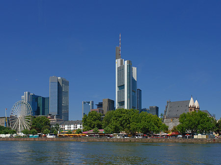 Fotos Skyline von Frankfurt mit Riesenrad | Frankfurt am Main