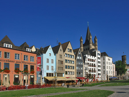 Foto Groß St Martin hinter Fischmarkt