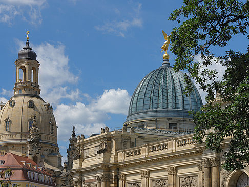 Frauenkirche und Kunstakademie